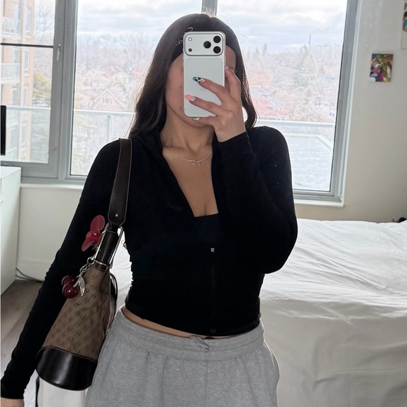 vintage Dooney & Bourke Shoulder Bag - Picture 8 of 8